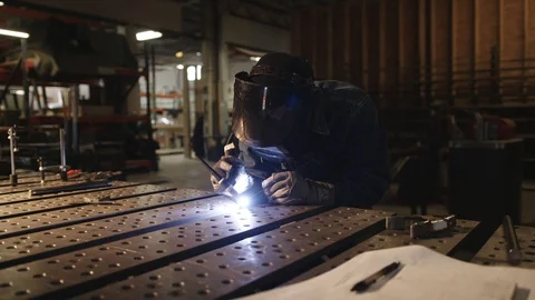 Welder Stock Footage 128773571