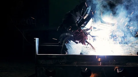 Welder weld metall Stock Footage 91064708