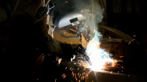 Welder welding iron metal2 스톡 동영상 37109953