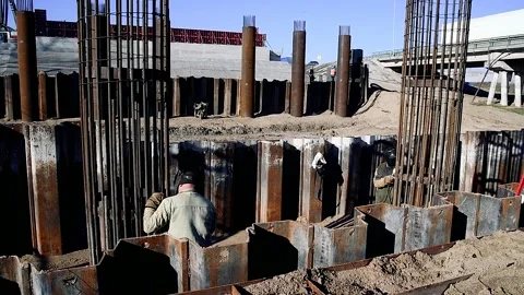 Welder at work Vidéo 205062689