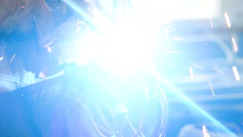 The welder is at work 스톡 동영상 328225937