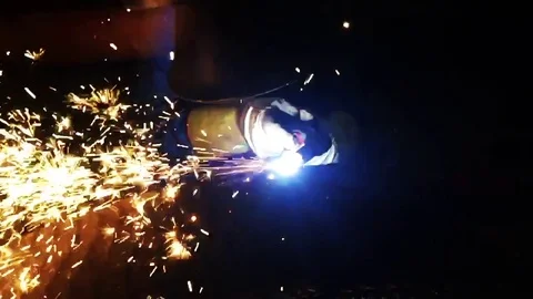 Welder working. Industrial video. Vidéo 71546732