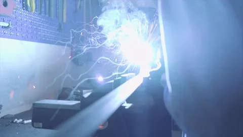 Welding 2 Stock Footage 168873692