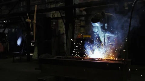Welding at the enterprise Video stock 78724955