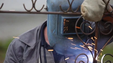 Welding 스톡 동영상 124291090