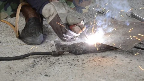 Welding iron 스톡 동영상 77749262