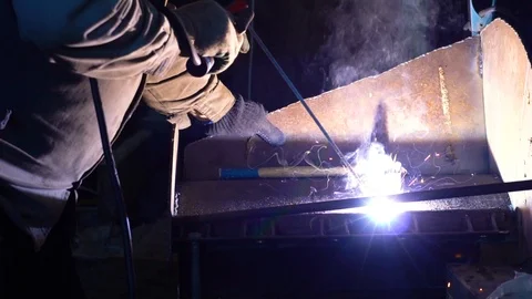 Welding iron sparks Vidéo 91246188