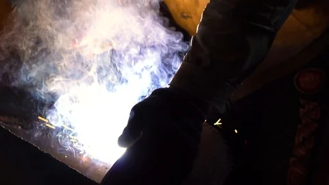 Welding iron sparks Видео 91611349