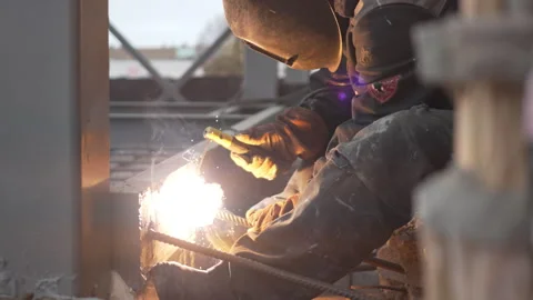 Welding line creates durable joints between rebar elements Видео 313833622