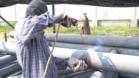 Welding pipe Stock Footage 157223036