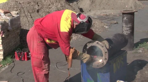 Welding of pipes Видео 33702097