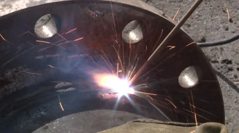 Welding of pipes Stock-Footage 33702240