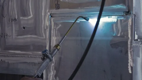 Welding preparation 動画素材 127269508