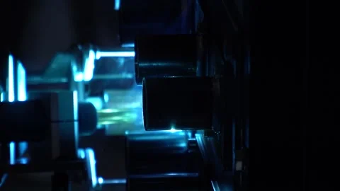 The welding robot welds 動画素材 291512737