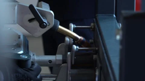 The welding robot welds 動画素材 291513002