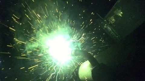 Welding sparks 스톡 동영상 101495068