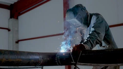 Welding work in a warehouse in production Video stock 279816832