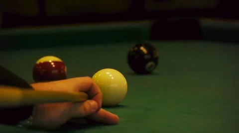 Well directed crack at billiards Video stock 909281