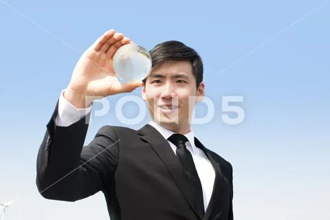 Well dressed. a man Asian Asia Young men Portrait Take it. Horizontal frame Sky Stock-Fotos