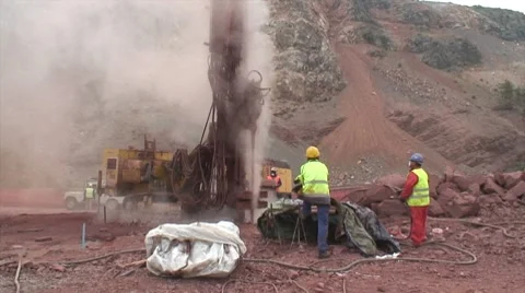 Well driller Stock Footage 7749865