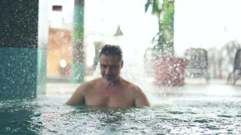 Wellness - man in spa pool Video stock 142273599