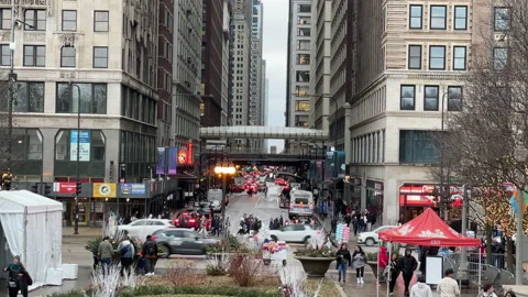 West bound view from from the Bean 库存影片 229580028