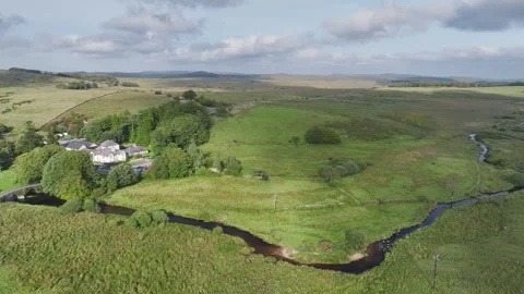 West Dart River over Two Bridges from a drone, Yelverton, Dartmoor National Park Stockbeeldmateriaal 283040091