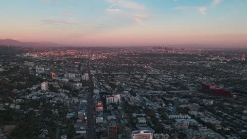 West Hollywood at Magic Hour Stockbeeldmateriaal 331573243
