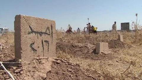 West Mosul - Cemetary Vidéo 79239753