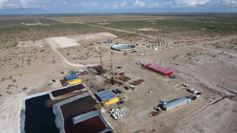 West Texas Drill Site Vídeos de archivo 331691552