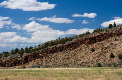 Western butte with dramatic sky Stock-Fotos