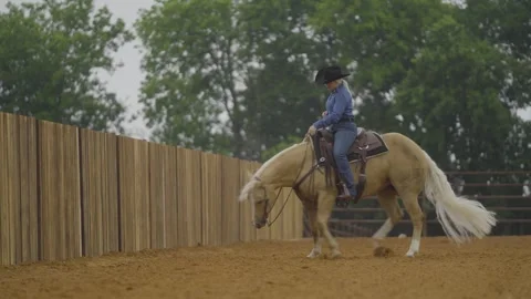 Western riding spin Stock Footage 274171365