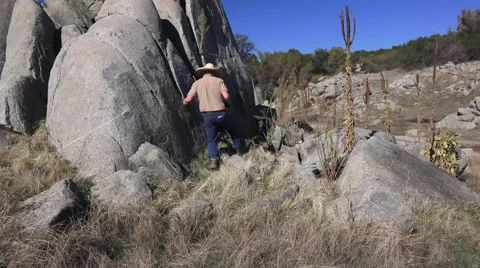 Western, sneaking up on rustlers, Stock Footage 43461146