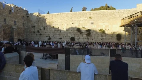 Western Wall Preparing For Shabbat friday afternoon Stock Footage 110350074