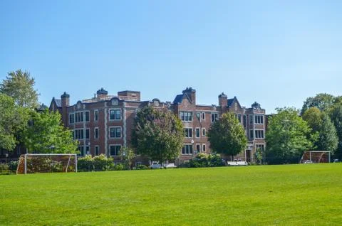 Westmount Park Elementary School building. Stock Photos