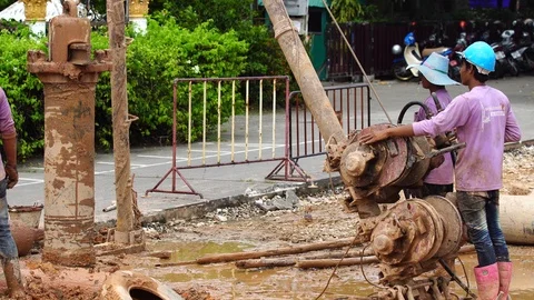 Wet-process bored pile Stock Footage 87025311