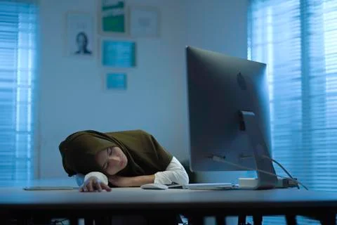 WFH NIGHT (17) - working on computer Stock Photos