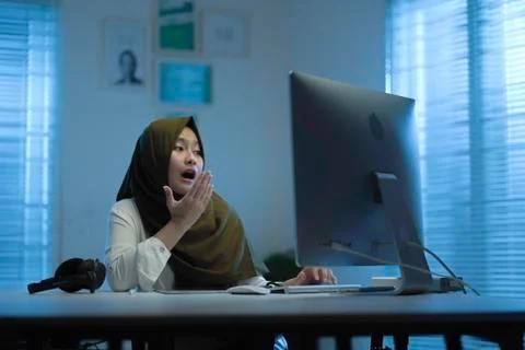 WFH NIGHT (5) - working on computer Stock Photos