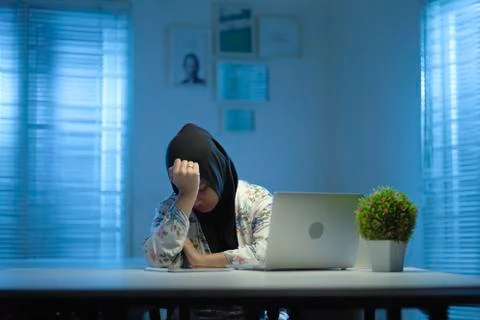 WFH NIGHT (57) - working on computer Stock Photos