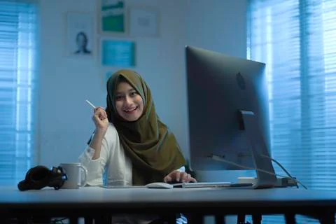 WFH NIGHT (79) - working on computer Stock Photos