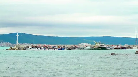 Wharf 動画素材 78069044