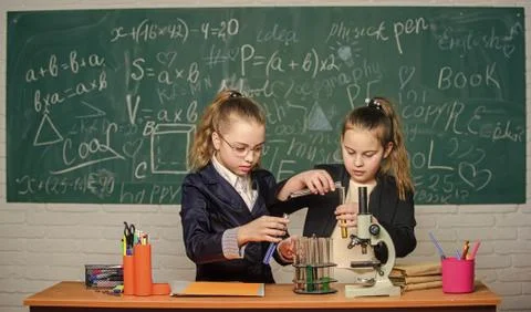 This is what we are testing today. Biology lesson. science experiments in bilogy Foto stock