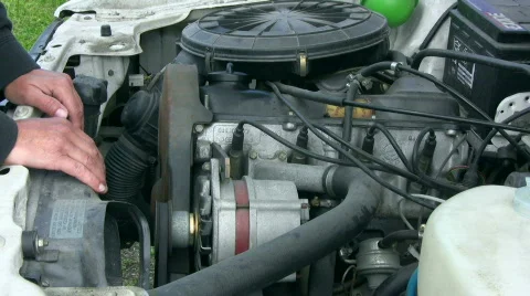 Whats wrong, motor stop 動画素材 503473