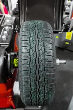 Wheel balancing close up Foto stock