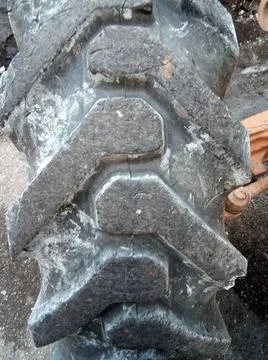 The wheel of an excavator 库存照片