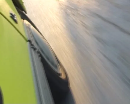 Wheel machine in motion 動画素材 1011955