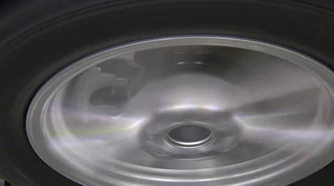 Wheel testing in automobile factory 库存影片 35271734