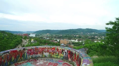 WHEELING WEST VA, GRAFFITI PARK OVERLOOKING OHIO RIVER Stock Footage 113689554