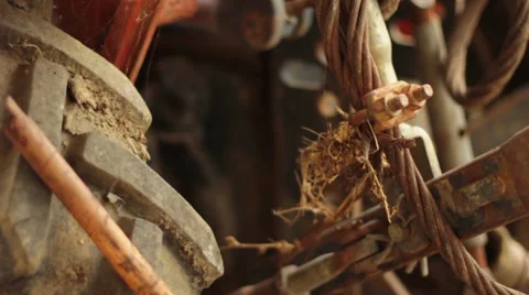 Wheels old tractor Video stock 32099868