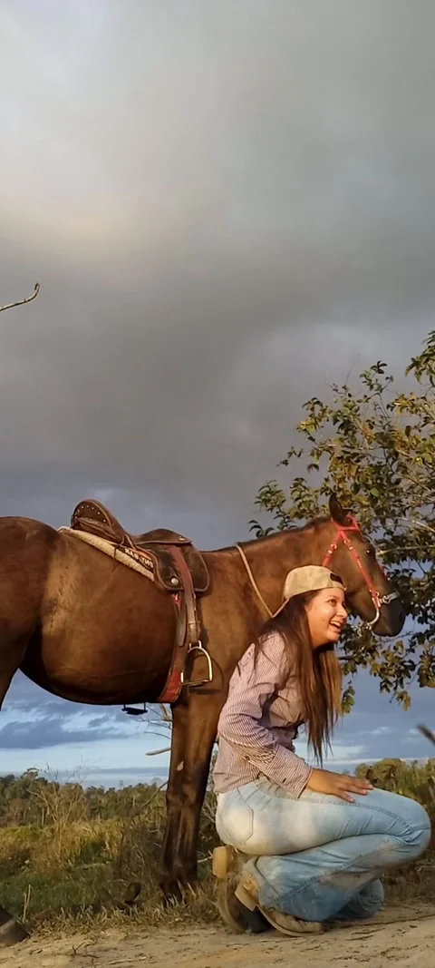 When Saddling the Horse Doesn't Go As Planned, Altamira, Para, Brazil - 07 Jul 2 Stockbeeldmateriaal 248085148